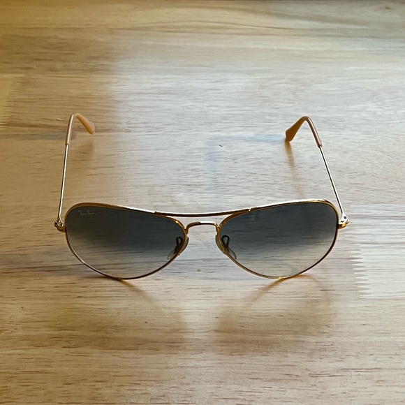 Ray Ban Aviator Blue Gradient Sunglasses - Picture 4 of 9